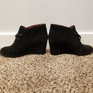 Lucky brand black wedge suede booties